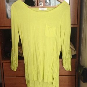 Lime green 3/4 sleeve layering top