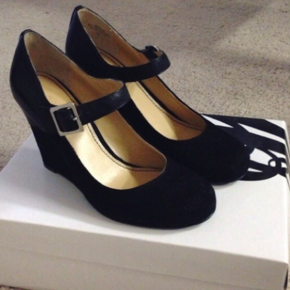 🚫SOLD in bundle🚫Nine West "shana" wedges