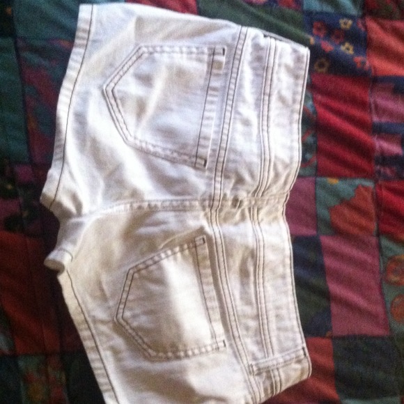Shorts - Picture 2 of 2