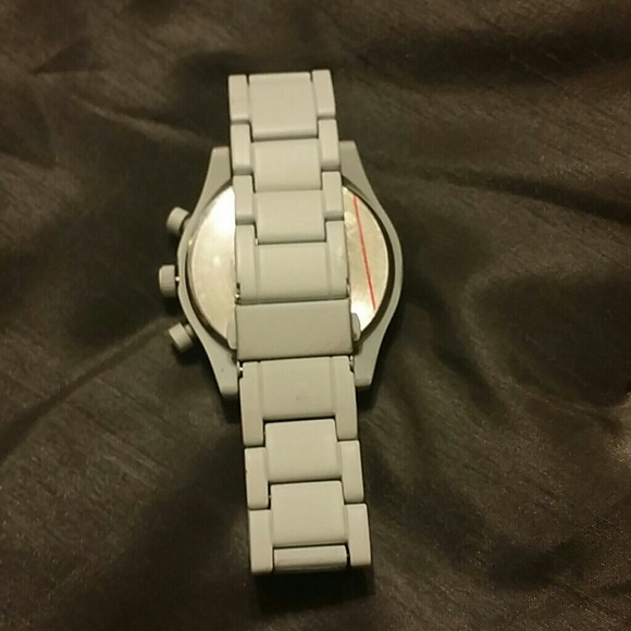 Stainless steel watch - Picture 2 of 3