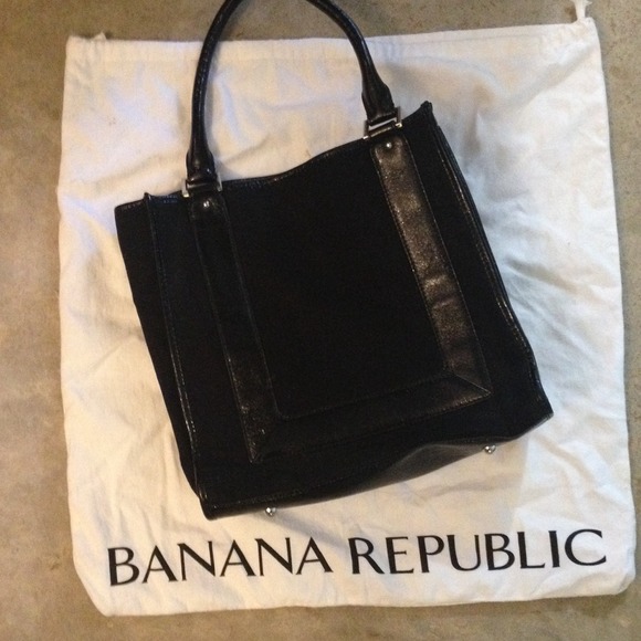 Banana republic black purse