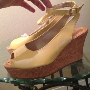 Short patent leather wedges