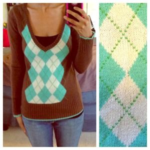 Aeropostale argyle sweater