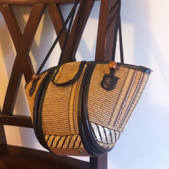 Boat bag ethnic tan