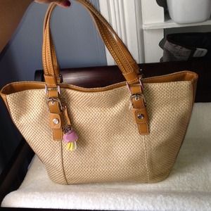 Relic tote