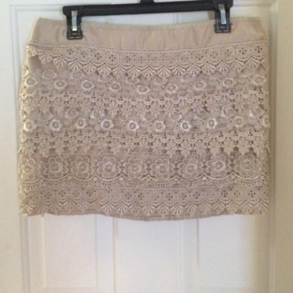 Light brown lace skirt