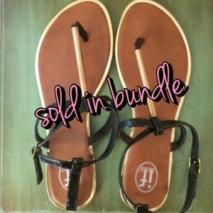 🎀sold in bundle🎀 BRAND NEW Black Sandals