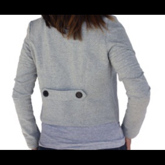 🔴sold bundle REG $27 LAST ONE!✨GREY Jacket - Picture 3 of 3