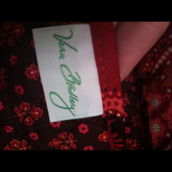 Vera Bradley purse/tote NEVER USED. - Picture 3 of 3