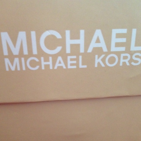 MK Fulton Bootie - Mesh - Picture 2 of 2