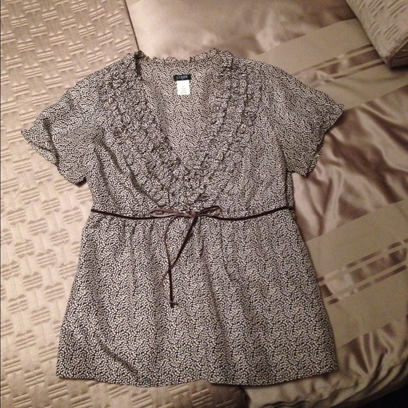 ** SOLD** J. Crew silk top - NWOT - Picture 2 of 3