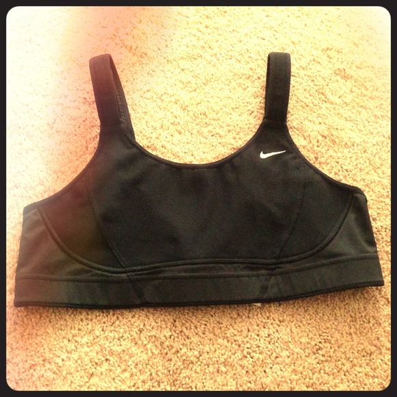 Nike Sports bra NWOT