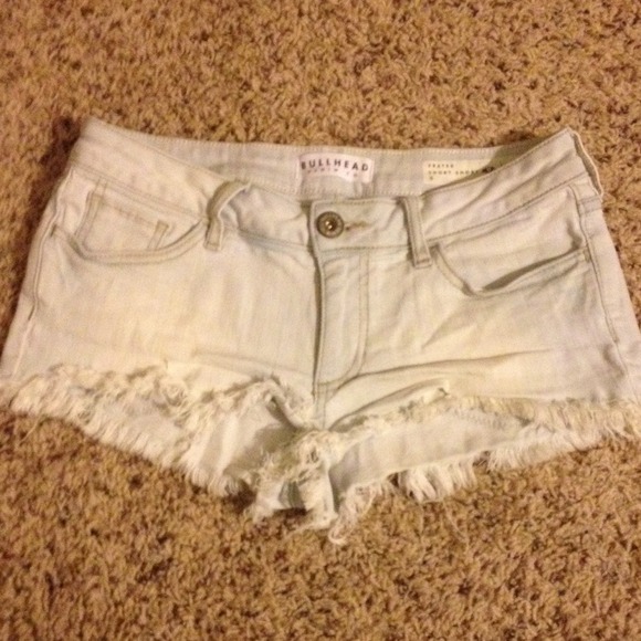 ❌Sold❌Bullhead frayed short shorts