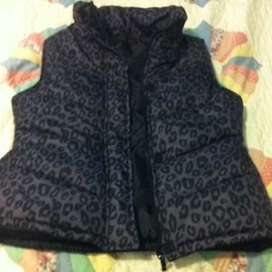 Leopard print down vest purple and black