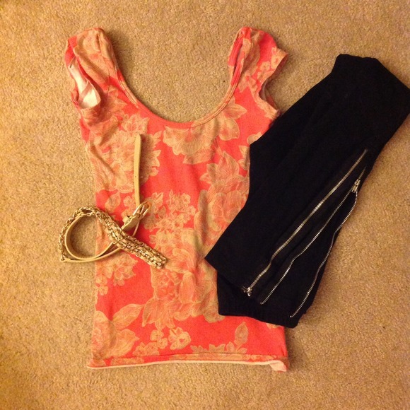 FREE OUTFIT 💟GIVEAWAY💟🎉🎉MIAHHH wins🎉🎊 - Picture 2 of 4