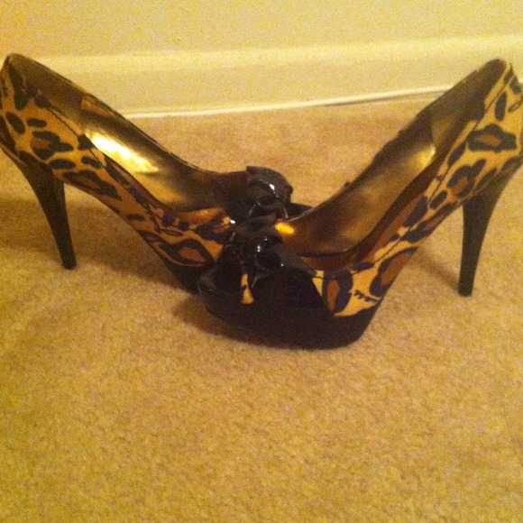 Guess Shoes - REDUCED Guess Chief Leopard Peep Toe, Size 9.5