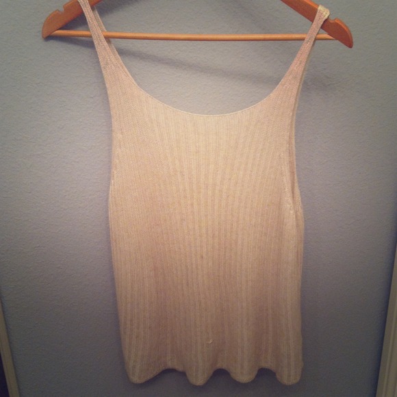 ❌SOLD❌Brandy Melville Cream Knit
