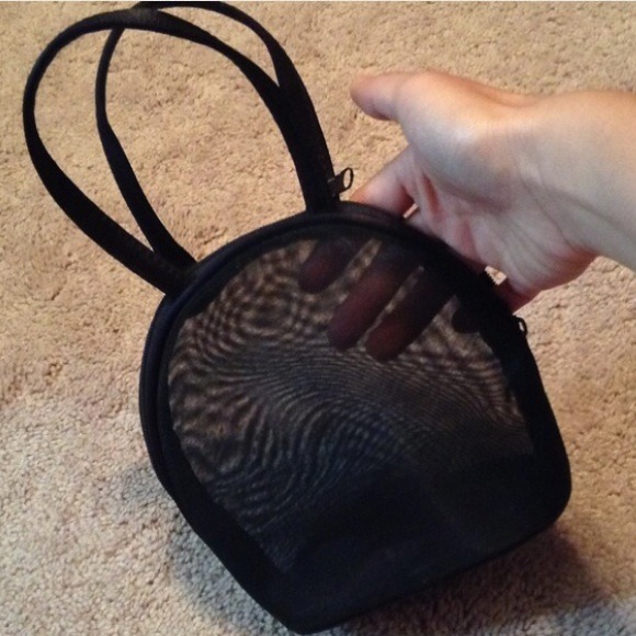🚫Sold🚫Mesh Purse 👝 - Picture 2 of 2
