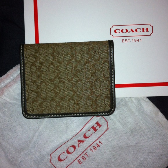 🚩SOLD in bundle🚩Coach Wallet