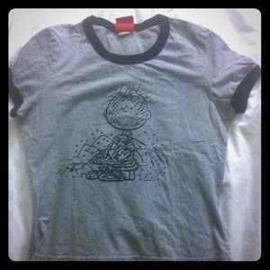 Peanuts tshirt