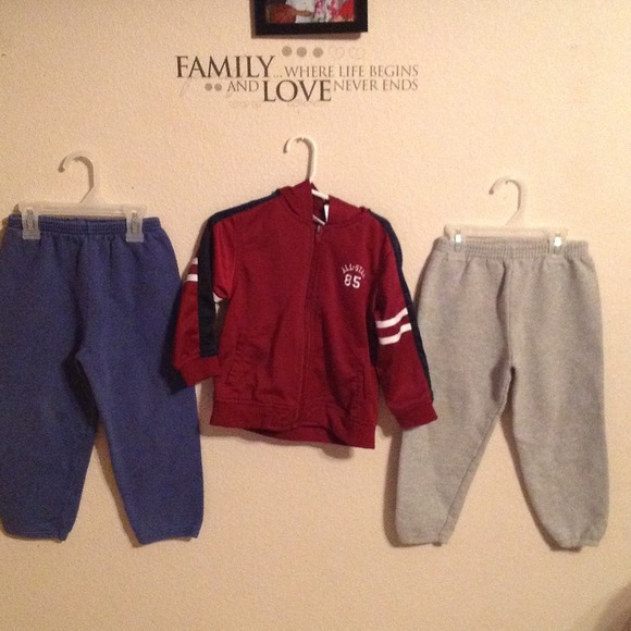 Shop by category Toddler Boy 4T Clothes at Macy's come in variety of styles and sizes. Shop Toddler Boy 4T Clothes at Macy's and find the latest styles for your little one today.