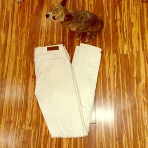 NWOT white skinny jeans