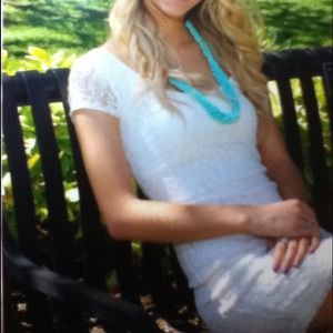 Gorgeous off-white lace dress!