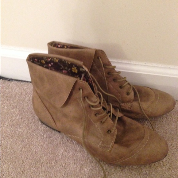 Cute Ankle Boot SOLD