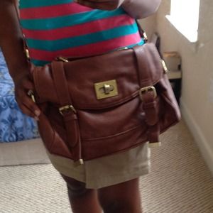 @kex25 .... New brown leather Aldo messenger bag