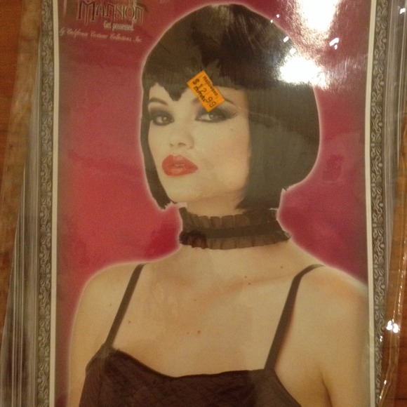 Rocker goth Halloween costume - Picture 4 of 4