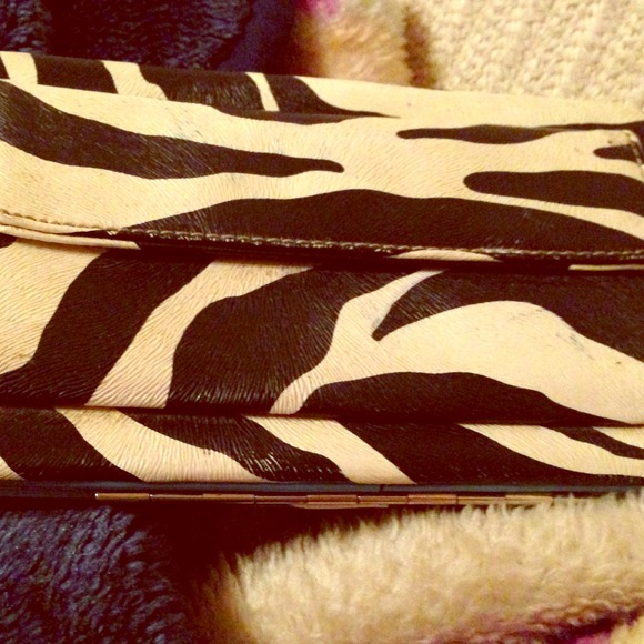 A zebra purse