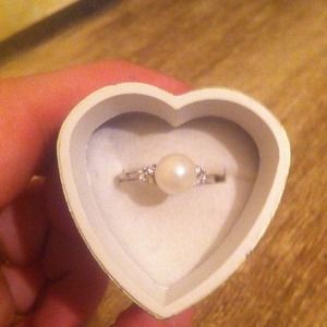 Pearl ring
