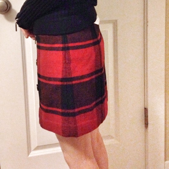 "GAP" - Picture 2 of 3