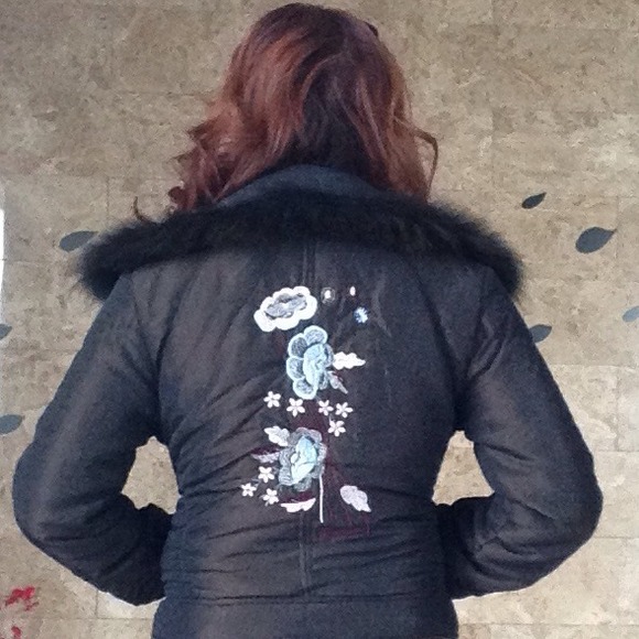 🌼BUNDLED🌼🎉2xHP🎉✨Brown Jacket w/Fur Collar & - Picture 3 of 4