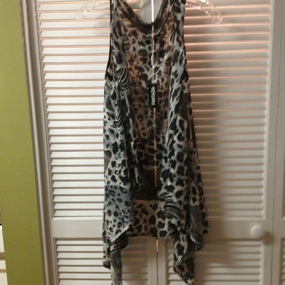 Fantazia layering vest in animal print - Picture 1 of 4