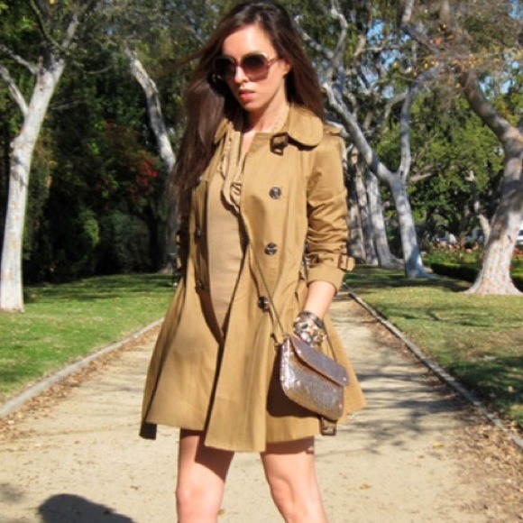 J. Crew Handbags - ❤HOST PICK❤J. Crew Glitter Purse