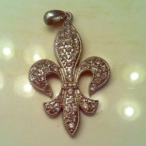 Fleur de Lis pendant.