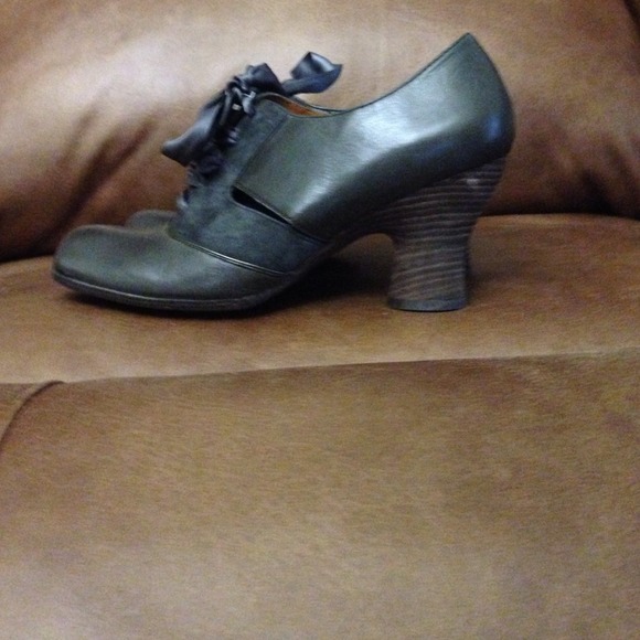 Vintage booties - Picture 2 of 2