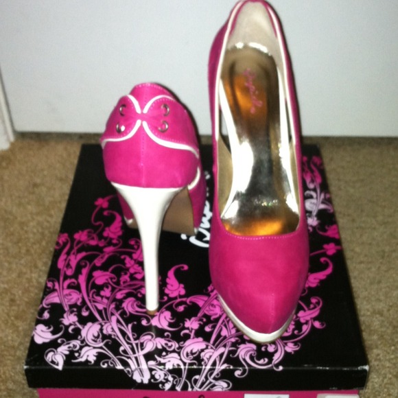 Pink heels