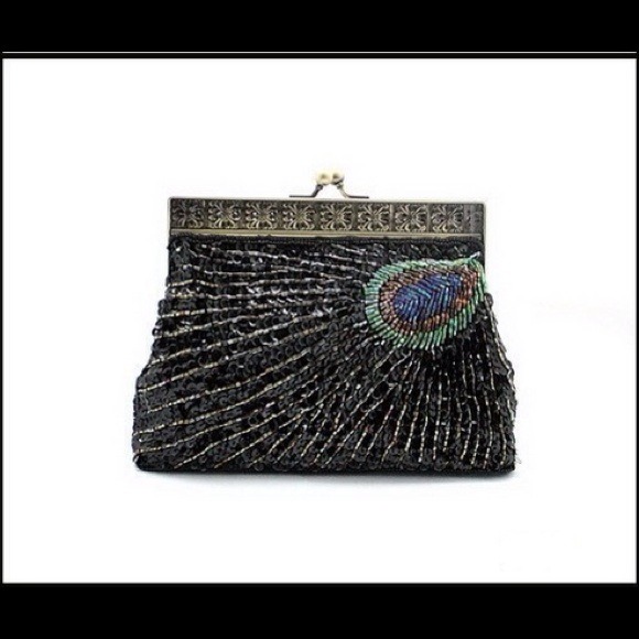 Handmade beaded sequin clutch/bag - Picture 2 of 4