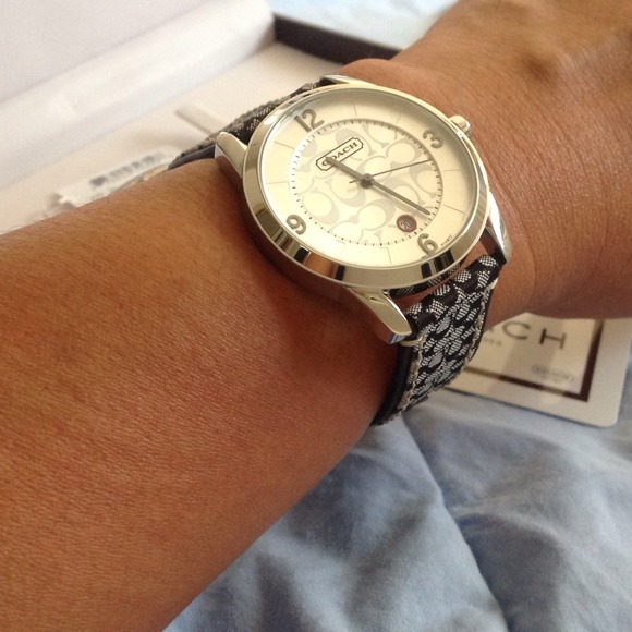 SALE! Coach watch main image 4