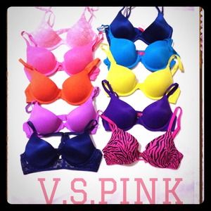 VS PINK BRAS.