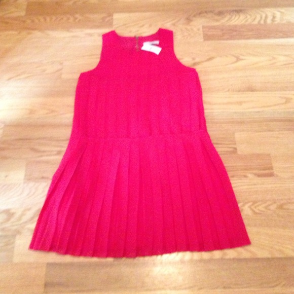 SOLD on eBay!! Loft red pleated shift dress