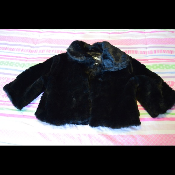 Short fur jacket for dresses
