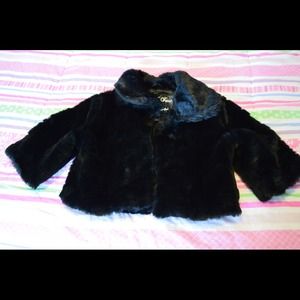 Short fur jacket for dresses