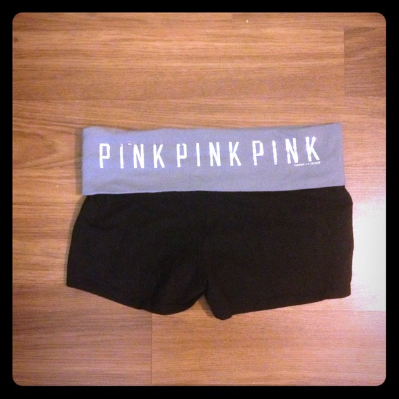 🚫SOLD🚫Victoria's Secret yoga shorts