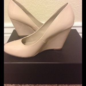 Wedge heels - brand new & trendy