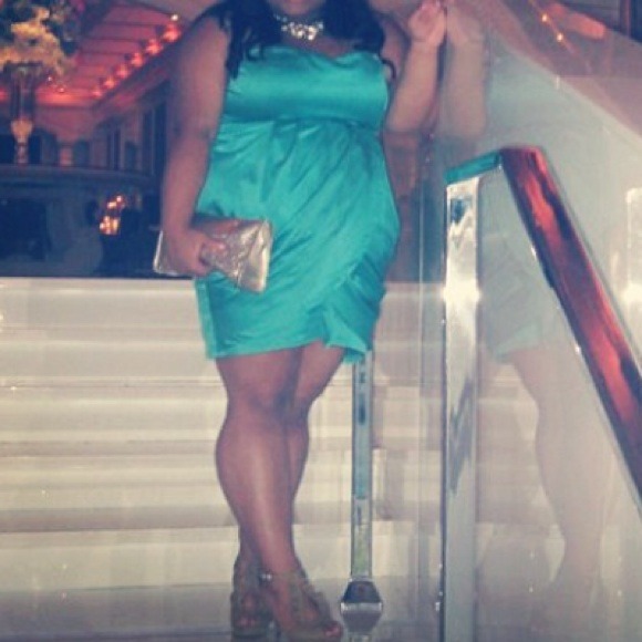 Turquoise dress💜