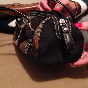 Fossil purse