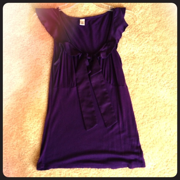 Purple top with bow